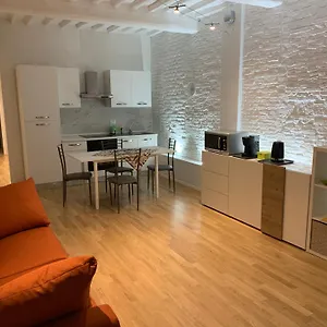 https://la-piccola-magia.it-tuscanyhotel.com