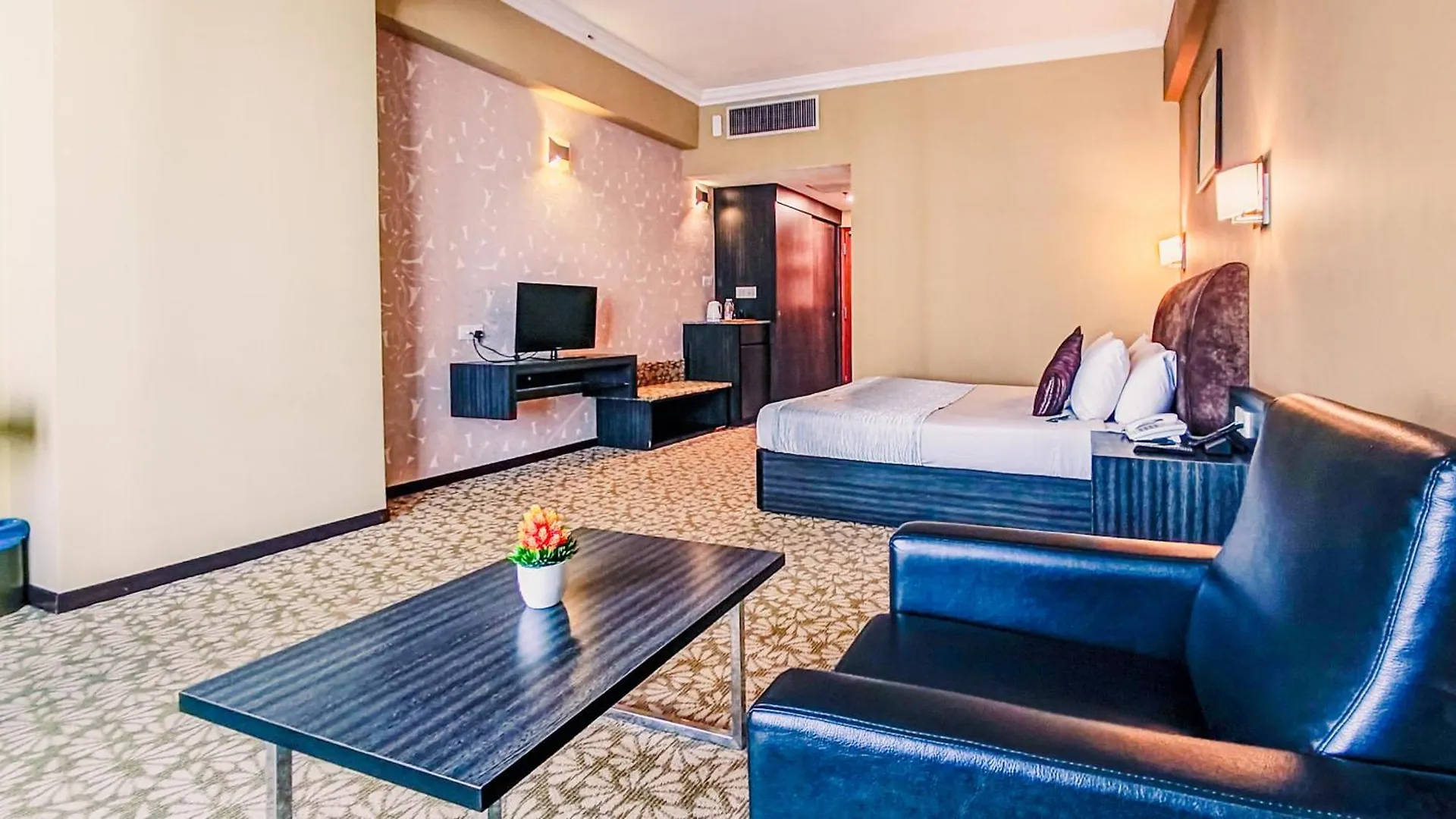 ****  New York Hotel Johor Bahru Malaysia